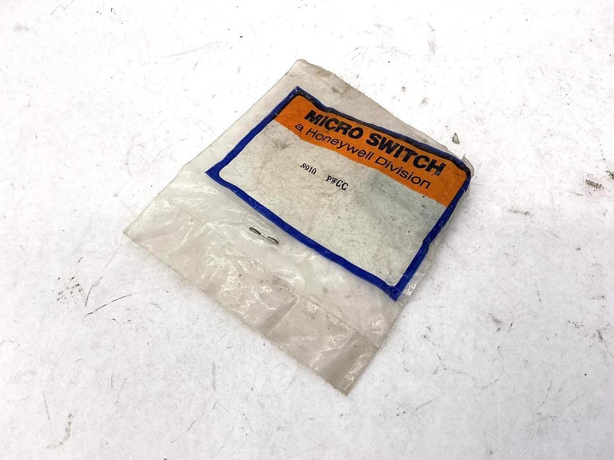New Honeywell PWCC Micro Switch Contact Block 1.2-7.5A 120V 8910