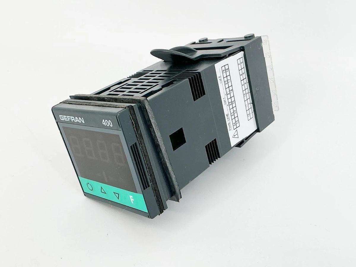 Gefran 400-DR-1-000 F000045 Temperature Controller Relay 100-240V 50/60Hz 8VA