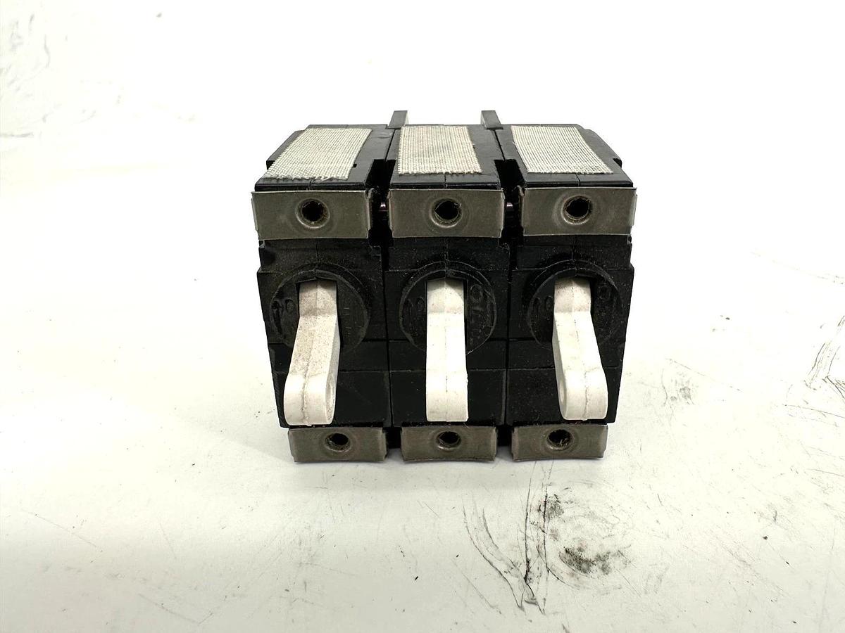 New Heinemann JA3-A3-AD Circuit Breaker 3P 50/60HZ 30A 415V - No Box