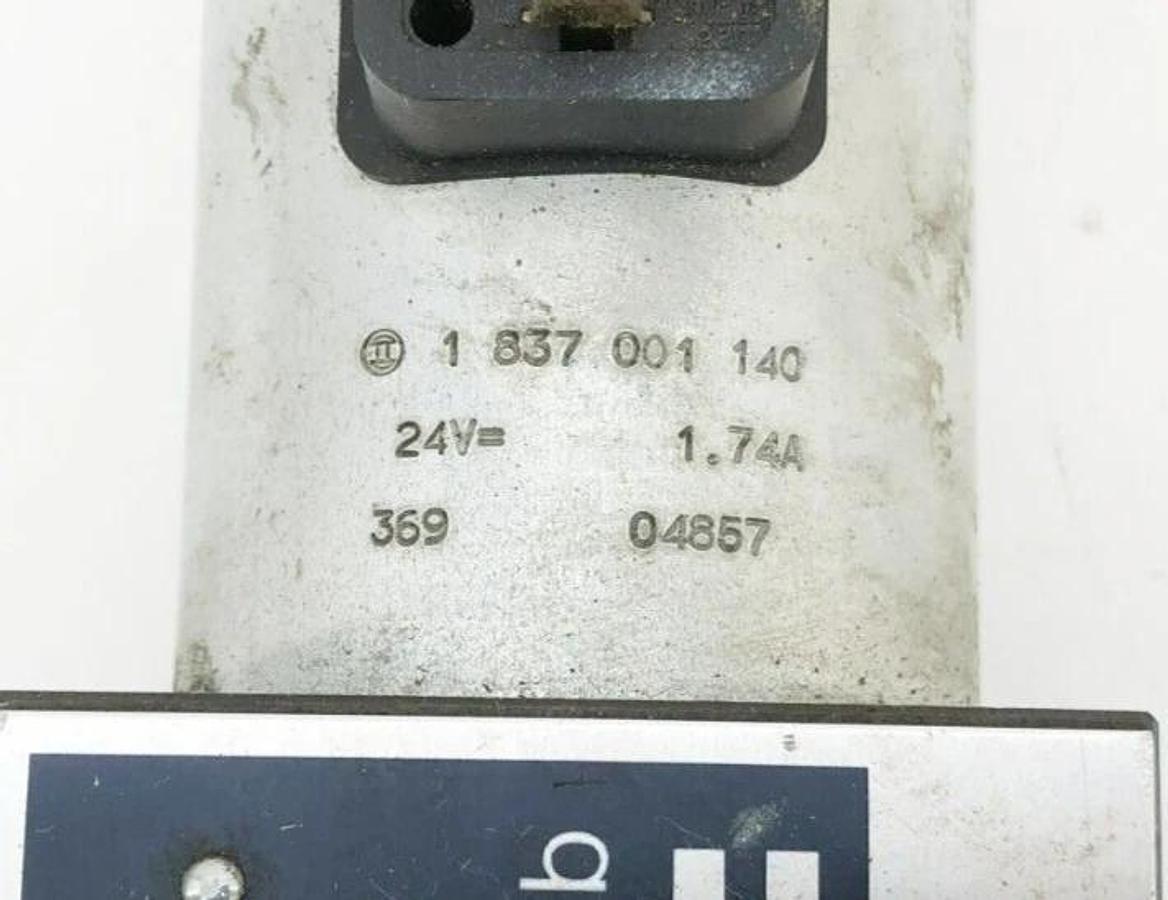 Used Bosch 0810001748 Directional Valve 24V 1.7A 081WV10P1M1010WS024/00D0