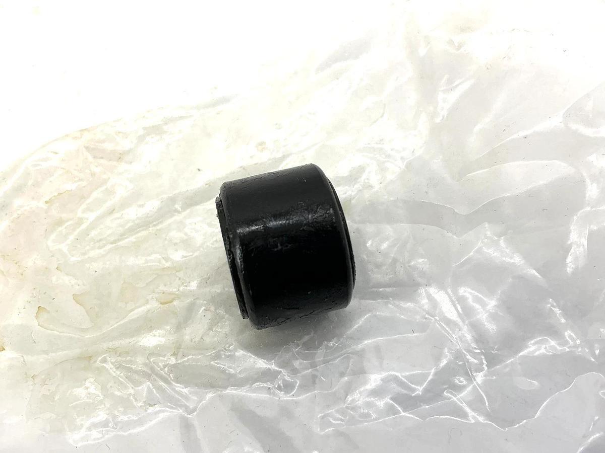 Lot of 3 New McGill CYR-3/4 Cam Yoke Roller Bearing D:0.75" B:0.25" W:0.5"