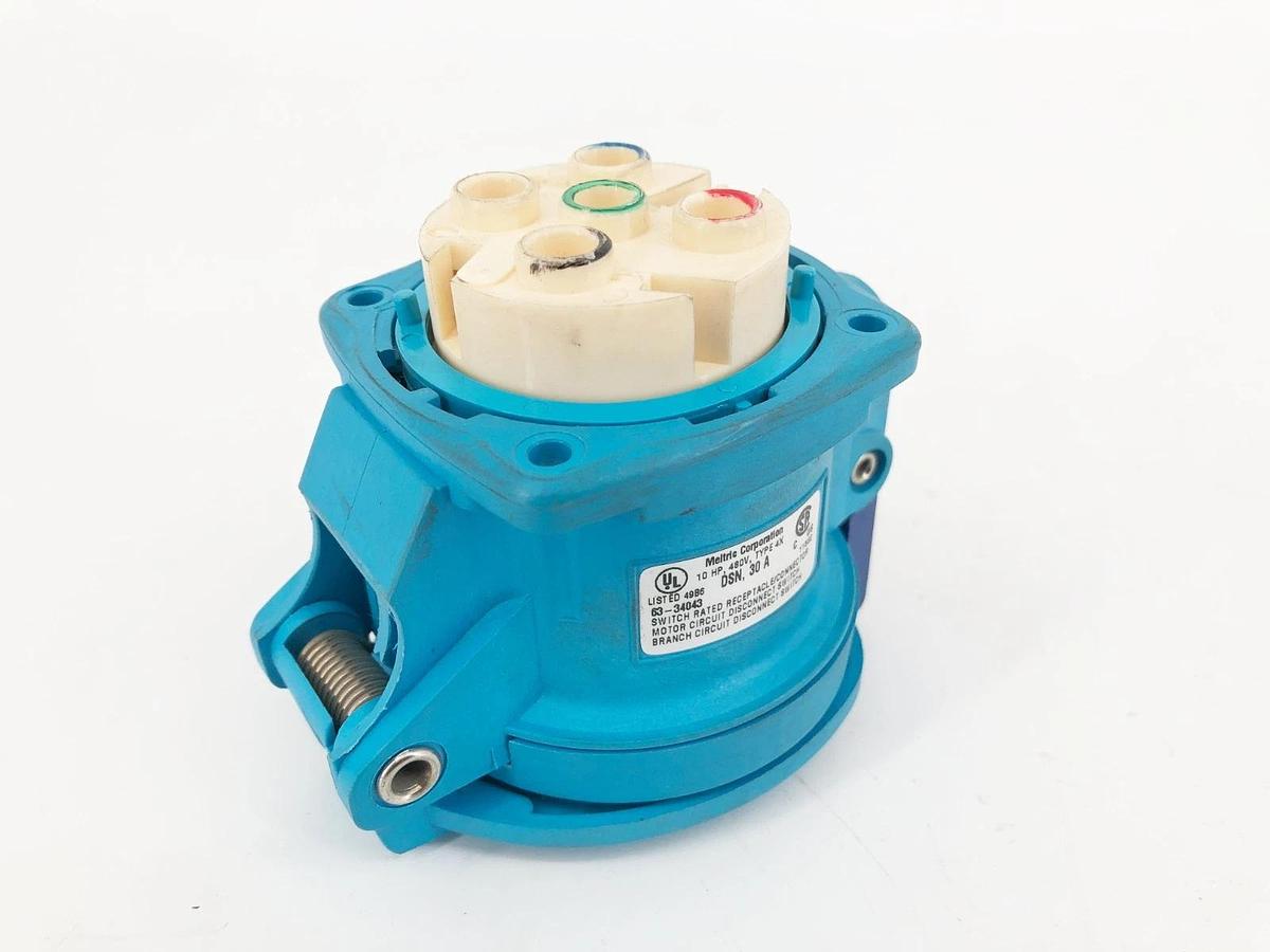 New Meltric 63-34043 Switch Rated Receptacle DSN30 480V 30A - No Box