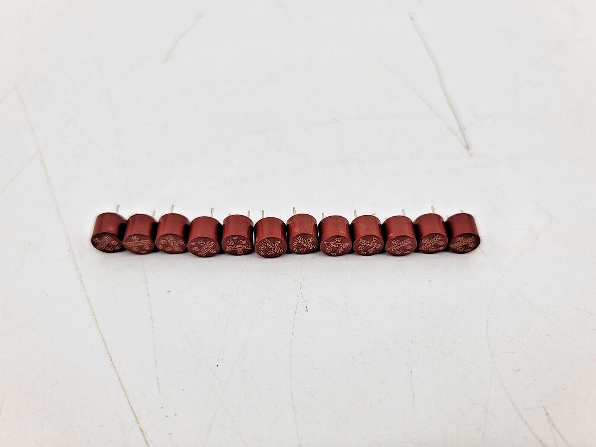 Lot of 12 New Electrocam PS-9005-0250 1/4A Fuses for Accessory Power