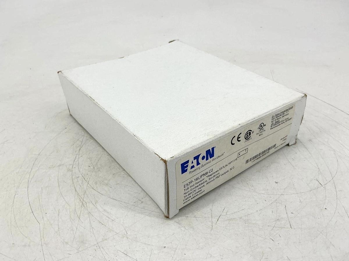 New Eaton E57P-18UPN8-C2 Ser M1 Inductive Proximity Sensor Sn=8mm 10-48VDC