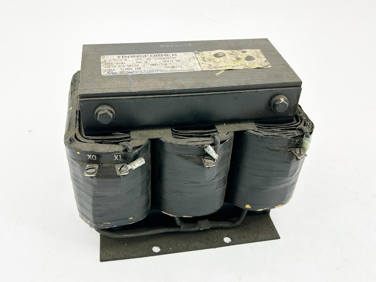 Used Hevi Duty 1335072TOO Transformer 3PH Delta 575V 208T/120 60Hz KVA3.0