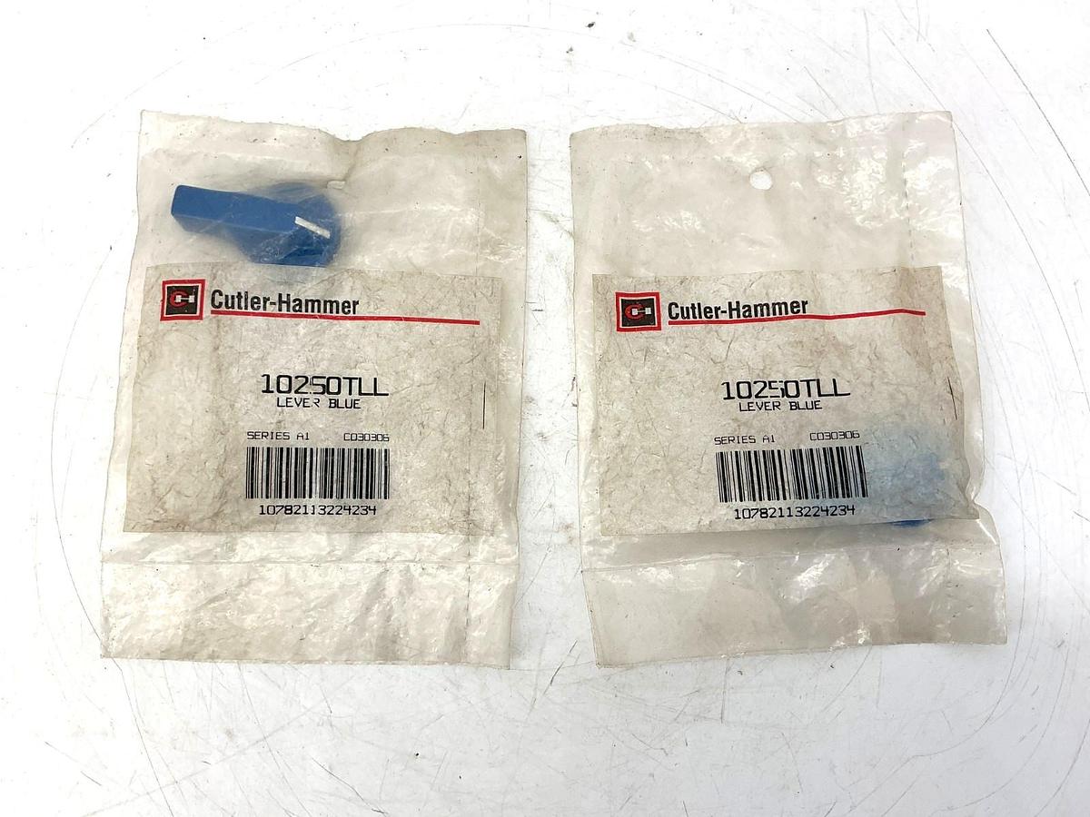 Lot of 2 New Cutler-Hammer 10250TLL Ser A1 Selector Switch Lever Blue