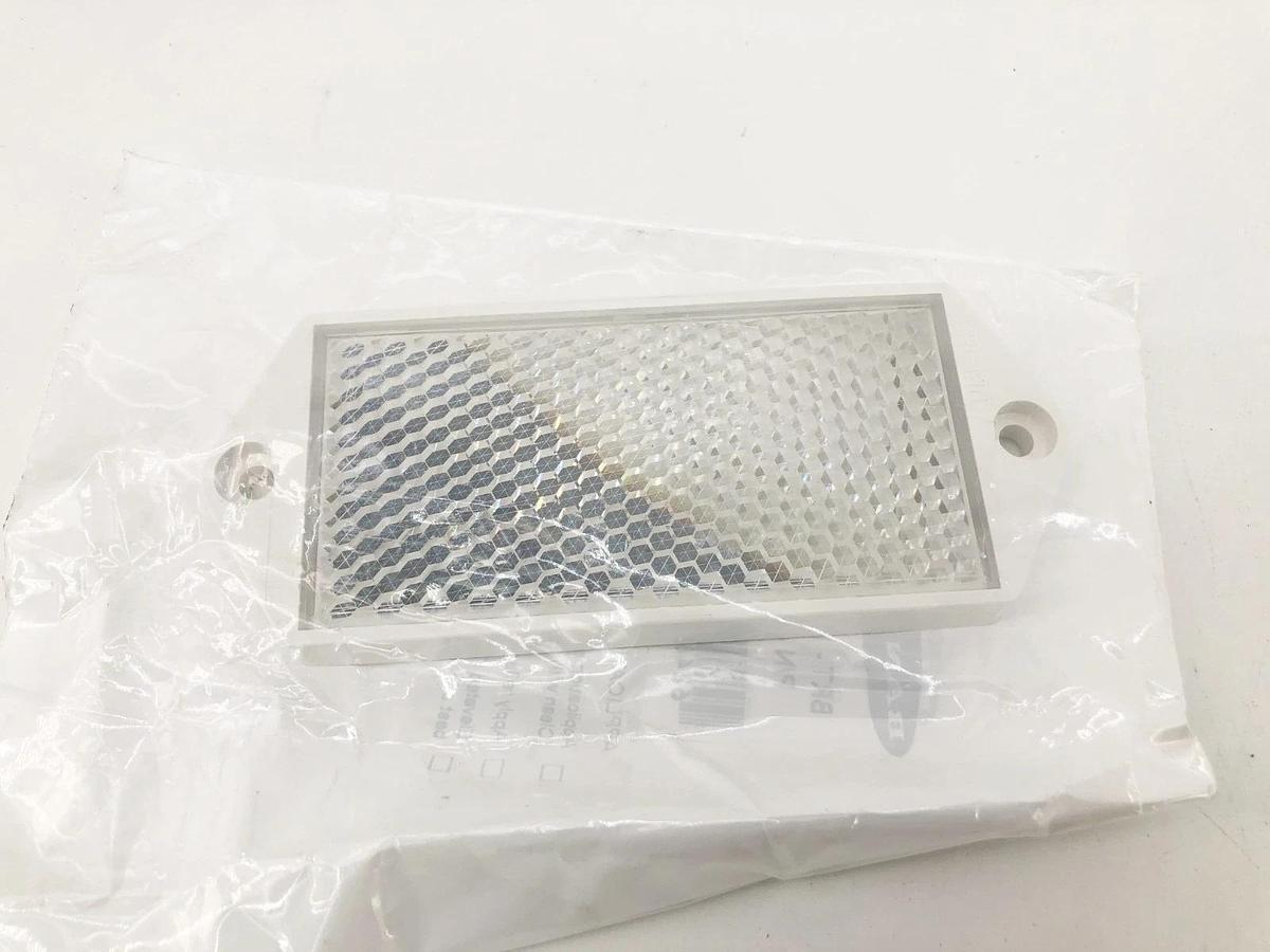 New Banner Engineering 45001 Surface Reflector BRT-100x55A