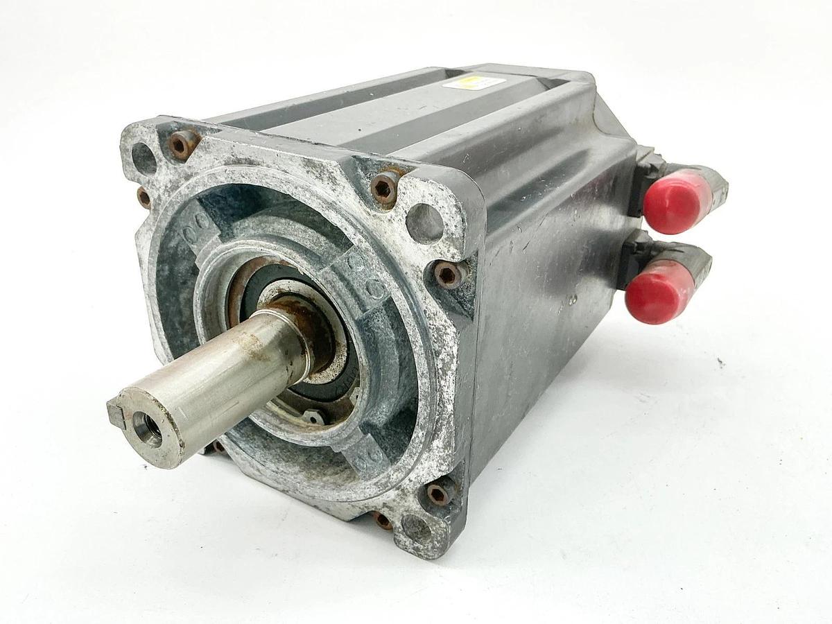 New Allen Bradley MPL-B540K-MJ72AA Servo Motor 460V 4000RPM 3PH Ser. A - No Box