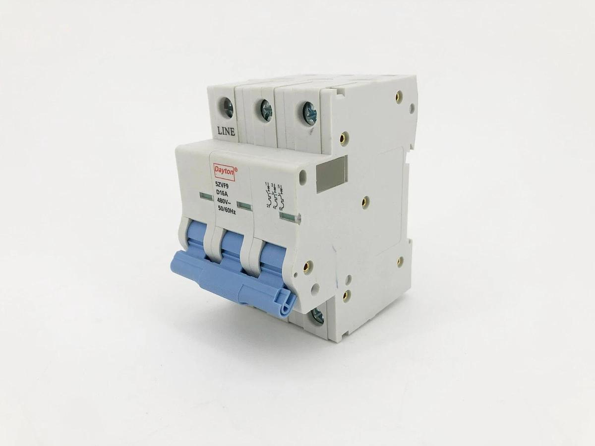 New Dayton 5ZVF9 Circuit Breaker 480V 16A 3 Pole