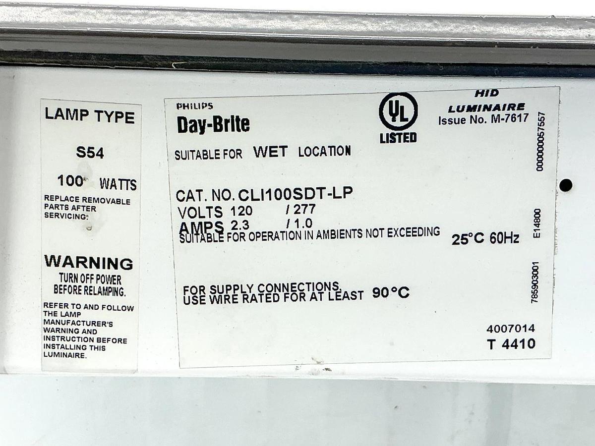 Used Philips CLI100SDT-LP Day-Brite Lamp Fixture 100W 120/277V 2.3A