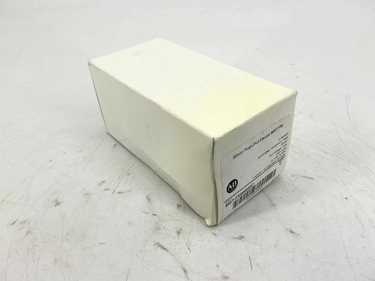 New Allen Bradley 800T-FXQH2GA7 Ser U Push-Pull Device 2Pos Green LED 12-130V