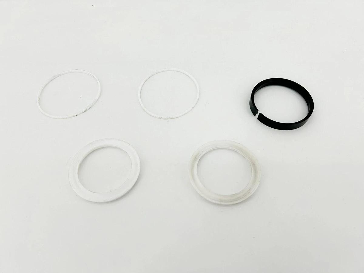 New Miller MLR-171-KB001-200 Piston Seal Kit, 2"