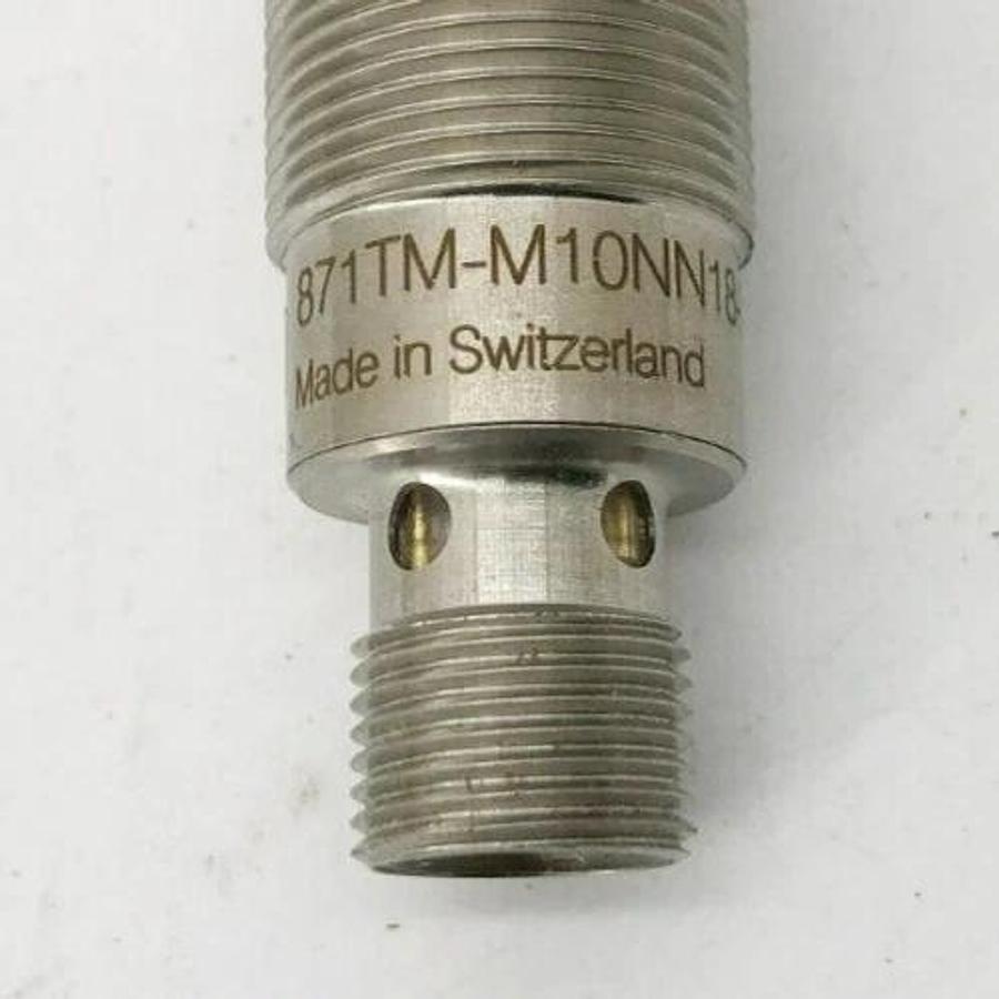 New Allen Bradley 871TM-M10NN18-D4 Ser. A Photoelectric Sensor 10-30VDC
