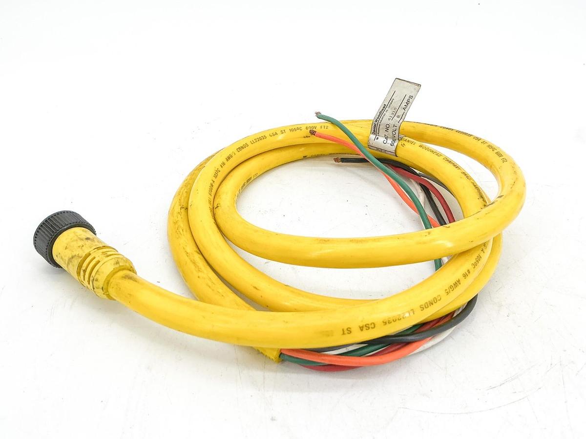 Used Daniel Woodhead 41316 Cordset 600V 8A 6 Wire