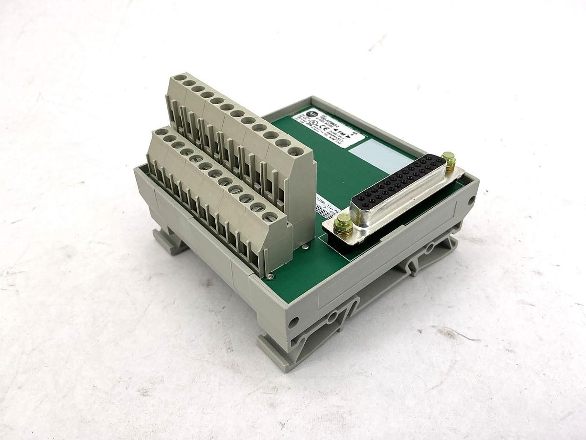 New Allen Bradley 1492-AIFM6S-3 Ser A 6CH Iso Feed-Through Interface Mod -No Box