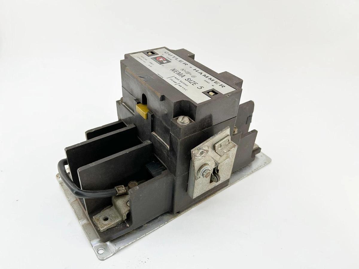 Used Cutler Hammer C10GN2 Contactor NEMA Size 5 270A 600V 50/60Hz