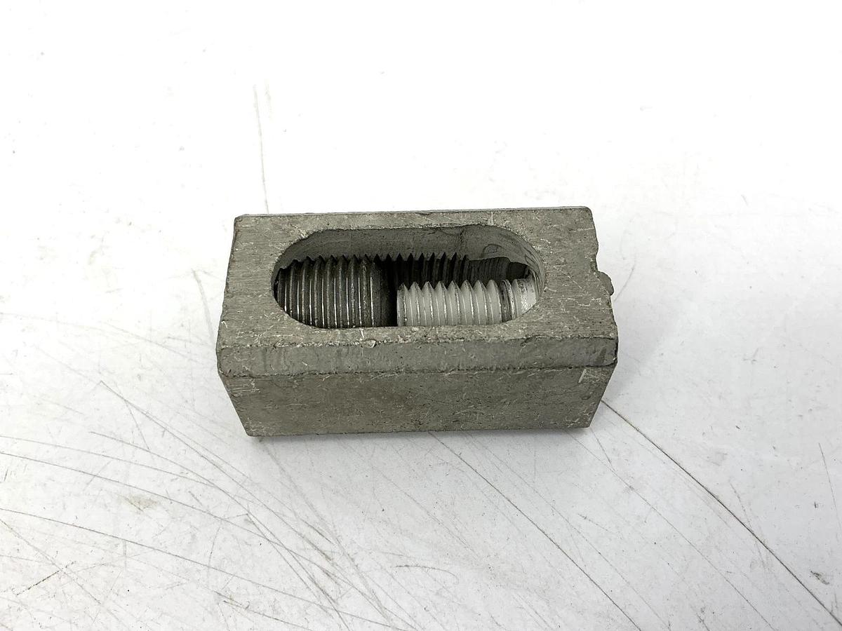 New Eaton T400DA2 Terminal Lug Wire Range: Double Cable 250MCM 3/0 CU 400A