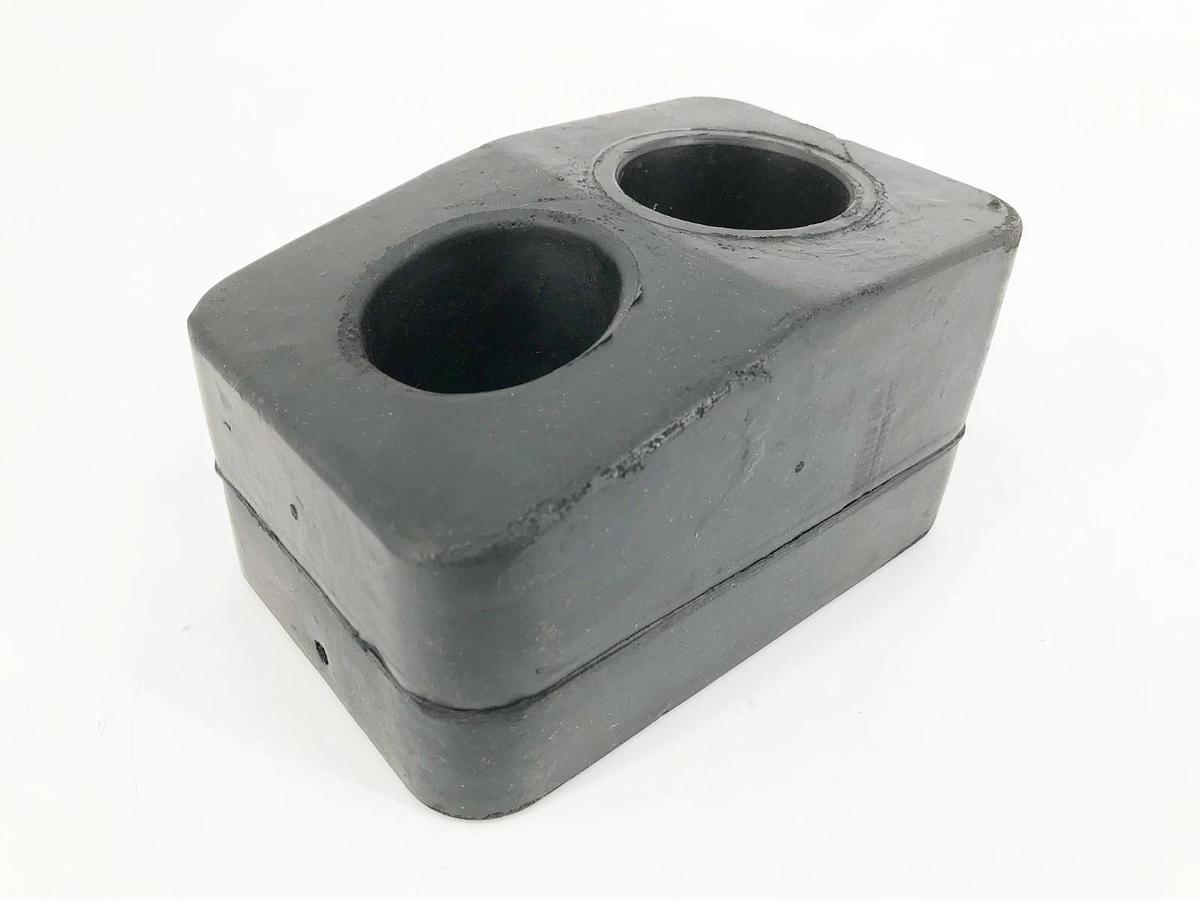 New Allpax 111929 Bumper 4" x 6" x 3-3/8" Durometer 78A - No Box