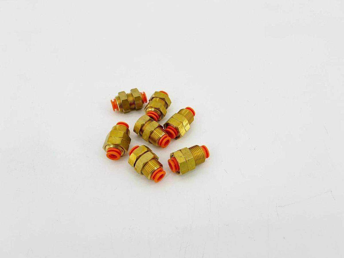 Lot of 7 New SMC KQ2E09-00A Bulkhead Unions, Brass, 5/16 in x 5/16 in Tube OD
