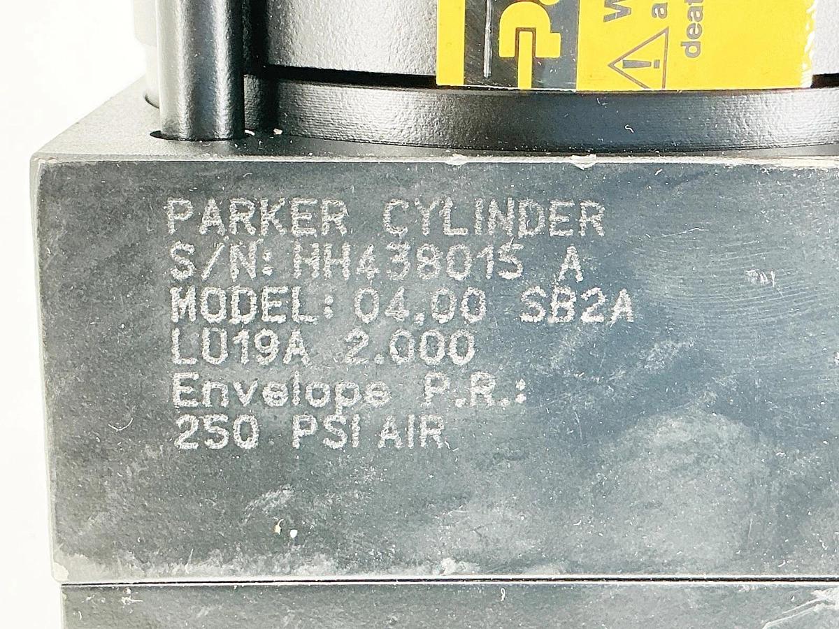 New Parker 04.00 SB2ALU19A 2.000 Pneumatic Cylinder 250PSI Series 2A - No Box