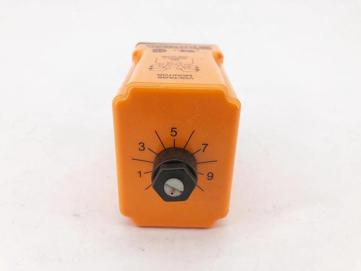 New ATC UOA-110-DLA Voltage Monitor 110VDC Supply 5A @ 240VAC Contacts