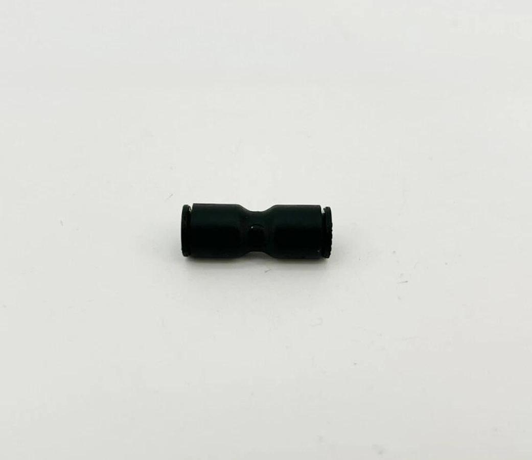 Lot of 5 New Lawson 86781 Unions, 1/4" Tube OD, Glass Reinforced Nylon, 290PSI