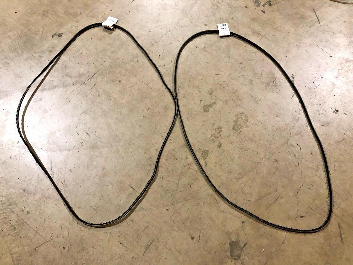 Lot of 2 New Gates 3VX1000 Super HC Cogged V-Belts 9412-1000 - No Box