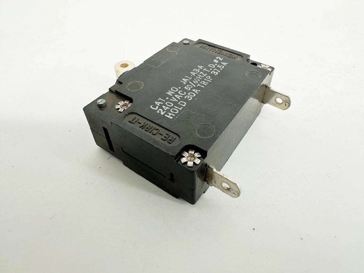 Lot of 3 Heinemann JA1-A3-A Circuit Breaker 15A 340V 50-60 HZ