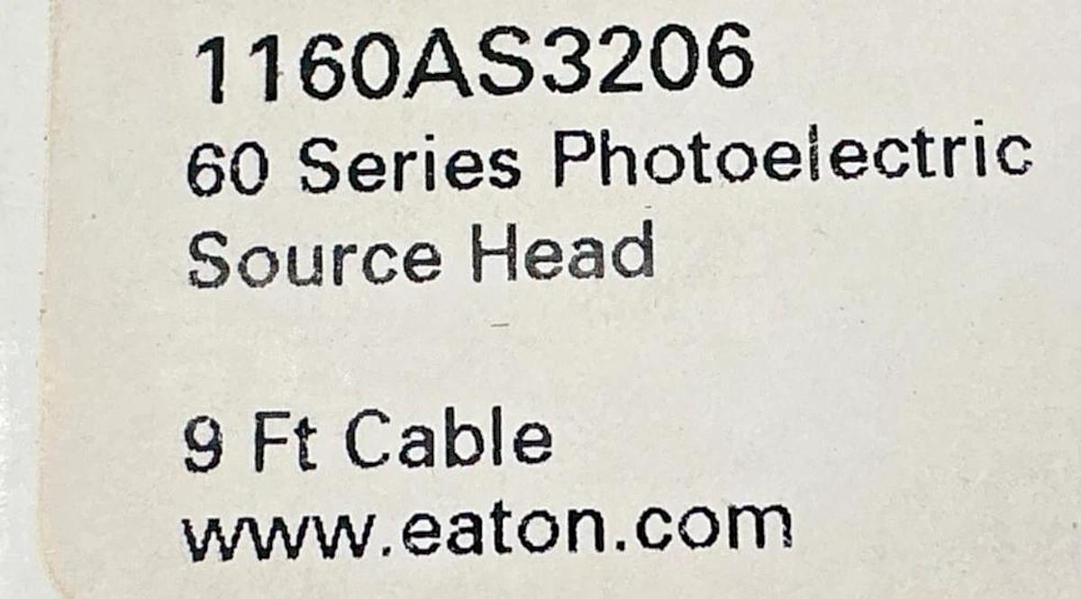 New Eaton 1160AS3206 Ser A1 60 Series Photoelectric Sensor Source Head 9ft Cable
