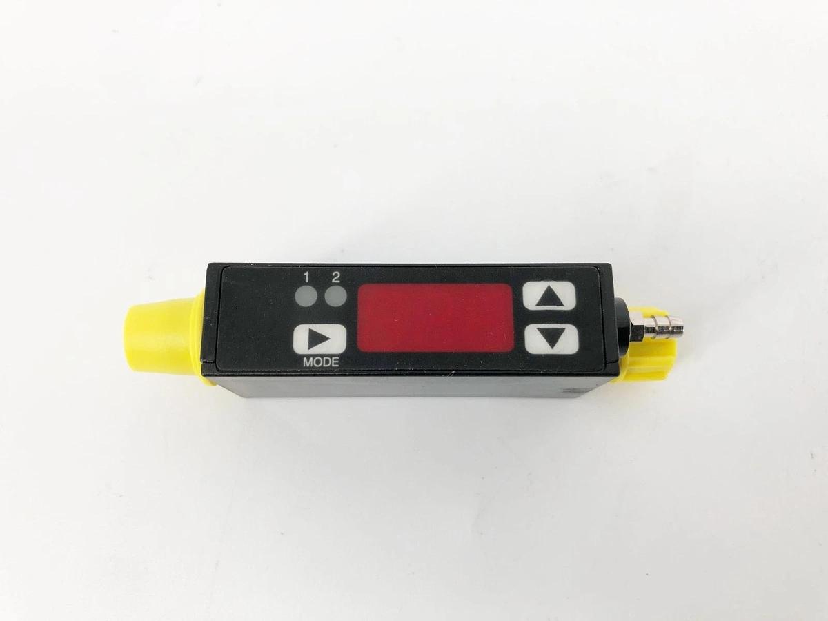 New Schmalz VS-V-D-PNP Pressure Switch -1 - 0 bar 10.8-30VDC 10.06.02.00509