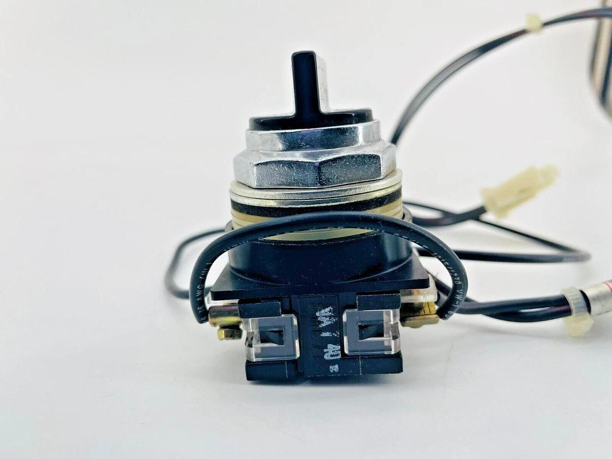 New GE FTNPB2C Switch Kit Hand Off Auto 600V