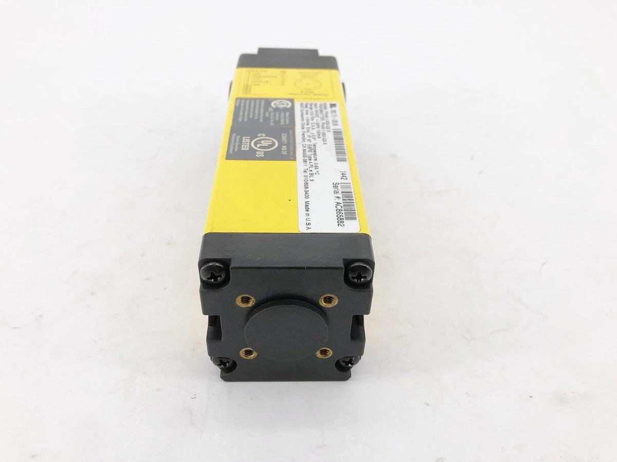 New STI PA4600 Light Curtain Transmitter 70171-1018 / PA46-1-000-Q2-X - No Box