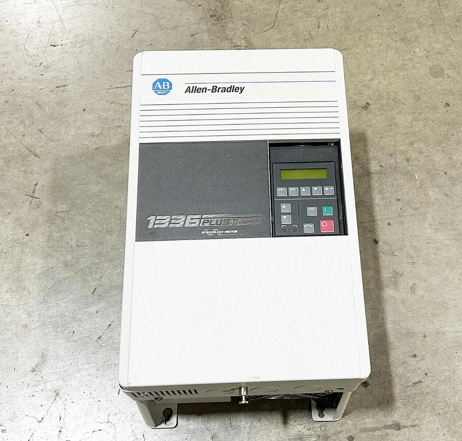 Used Allen Bradley 1336S-B030-AA-EN4-HA2-L6 AC Drive 480V 50/60Hz 36A 30HP