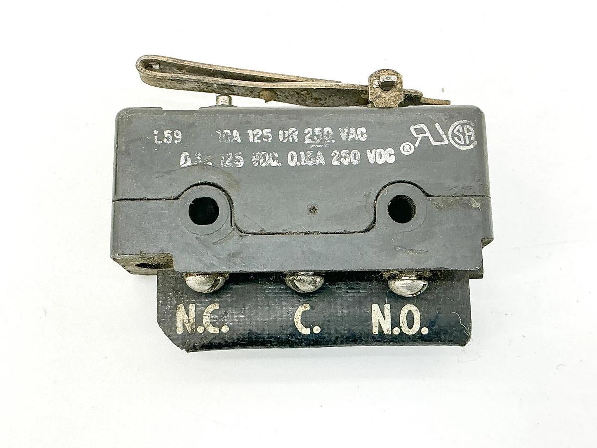 Used Lot of 3 Honeywell DT-2RV3-A7 Micro Limit Switch 10A 250V
