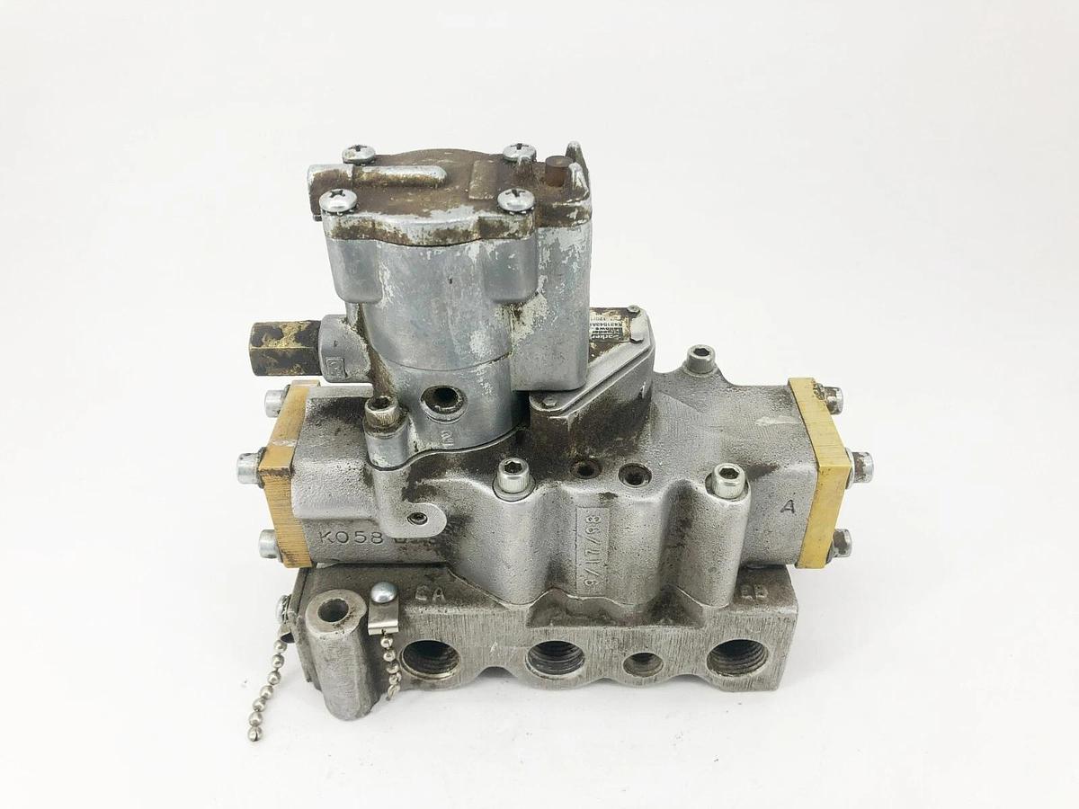 Used Parker A431543AHN5300A Solenoid Valve With Pilot Model K175903553 120V 140psig