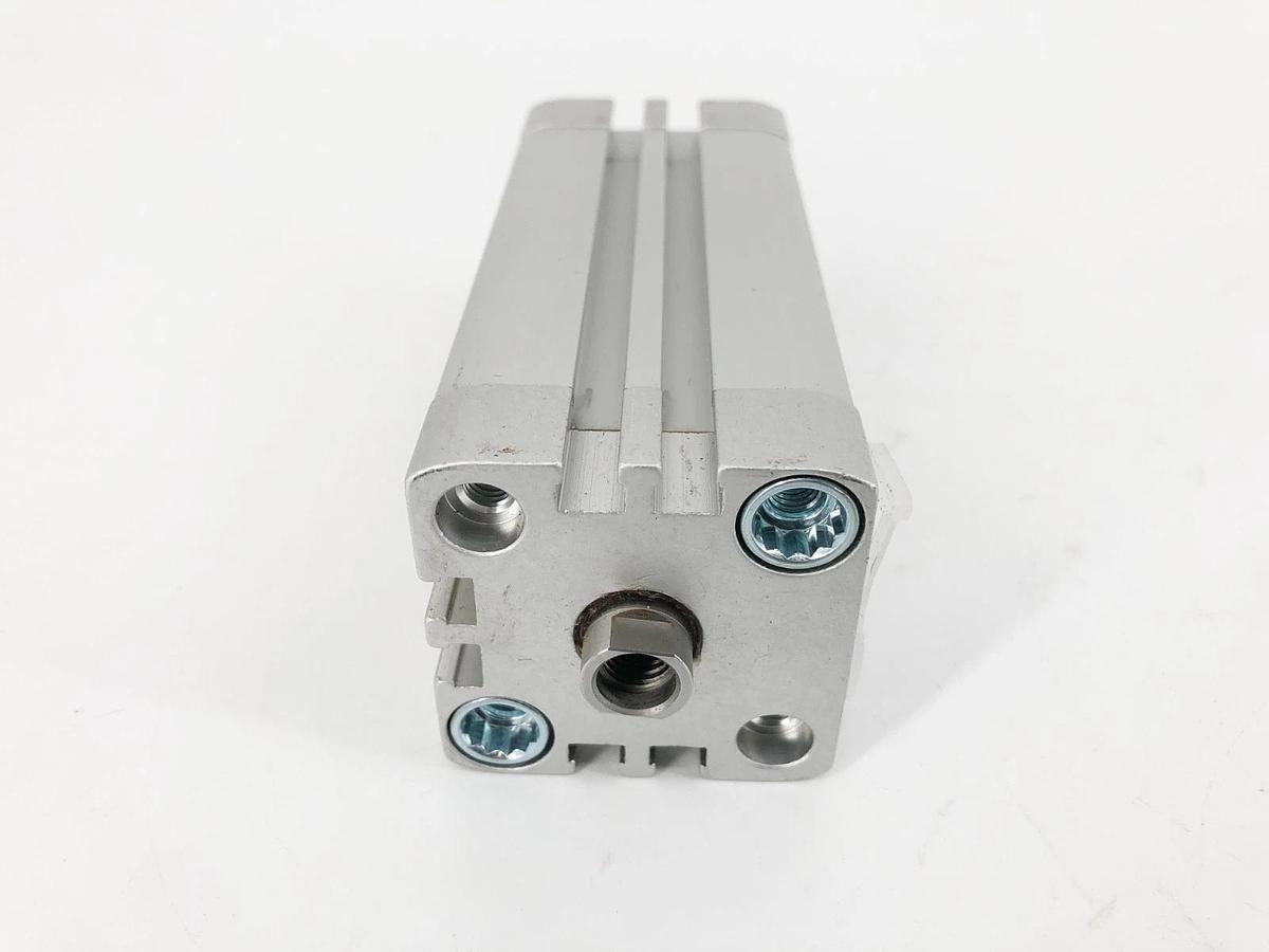 New Festo ADN-32-70-I-P-A Pneumatic Cylinder 10 Bar - No Box