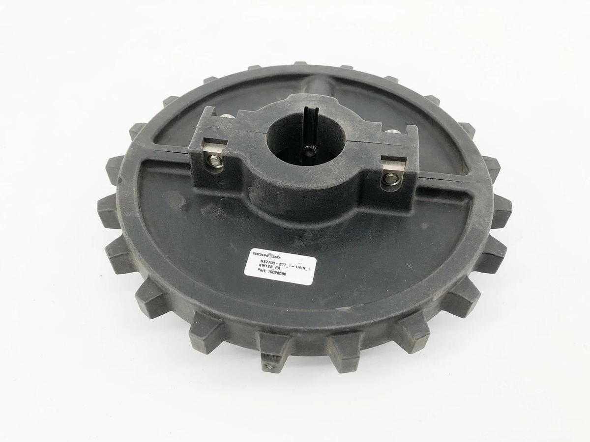 New Rexnord NS7700-21T_1-1/4IN_1KW1SS_PA Molded Split Sprocket 10028588