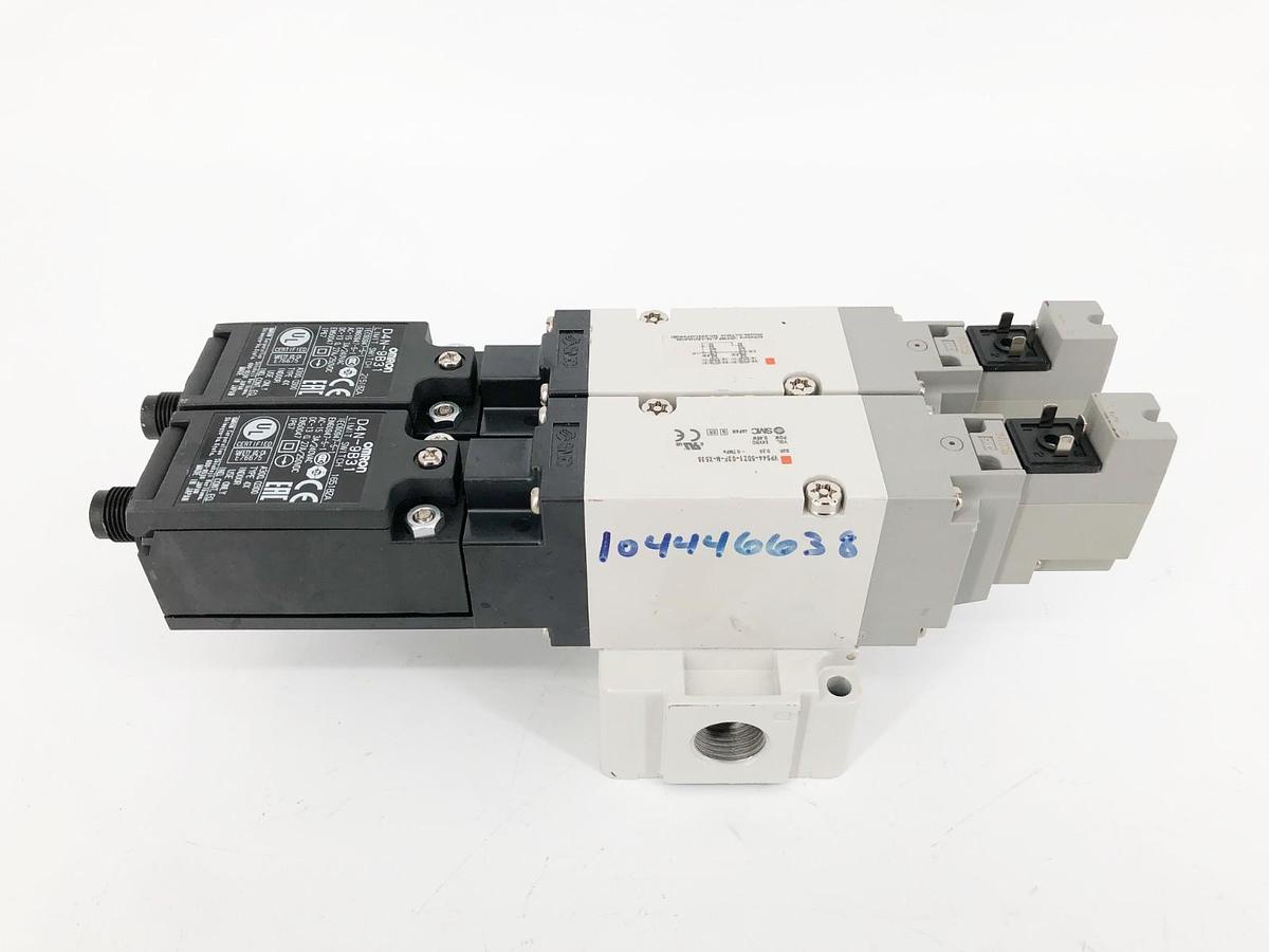 New SMC VP544-5DZ1-03F-M-X538 Solenoid Valve 3-Port 24VDC 3/8" - No Box