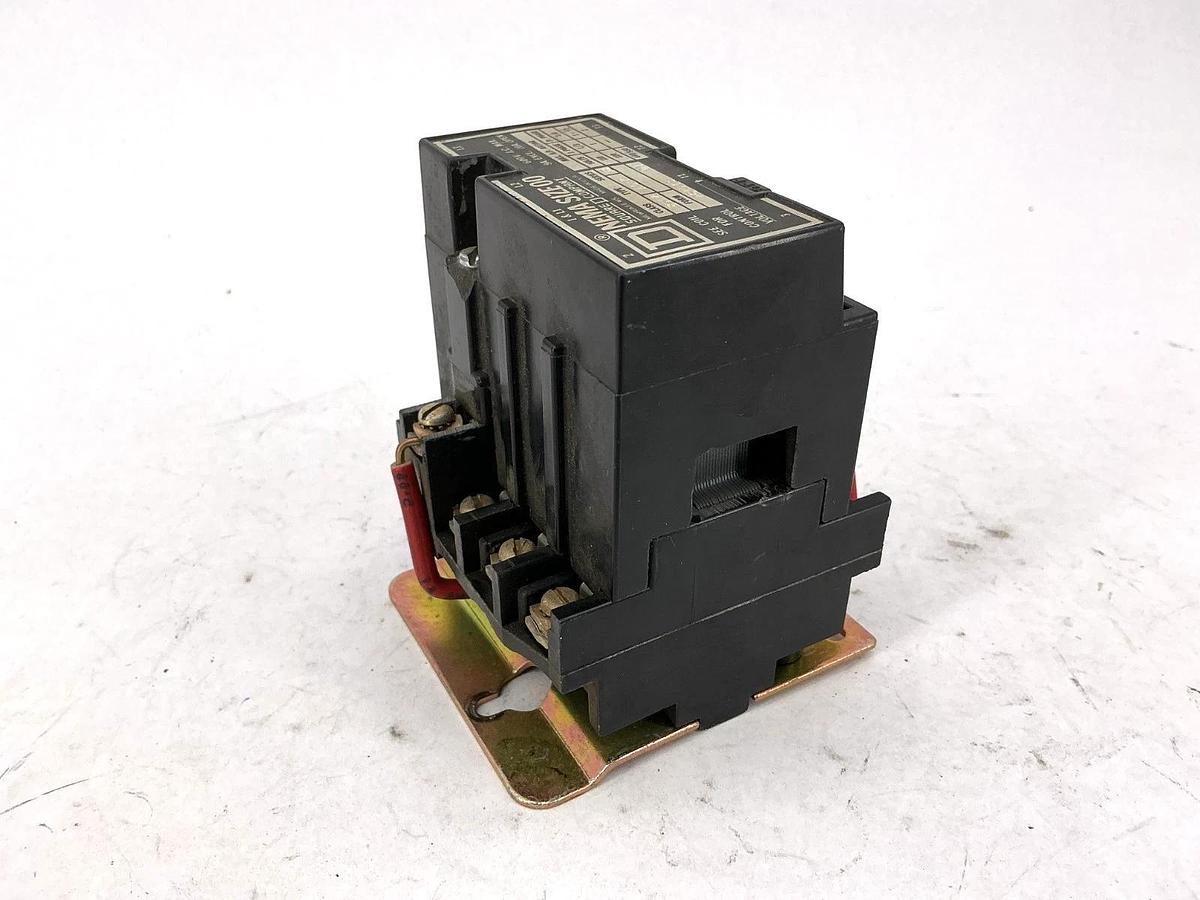 Used Square D 8502AG-2 Ser B Magnetic Contactor Nema Size 00 10A 600V