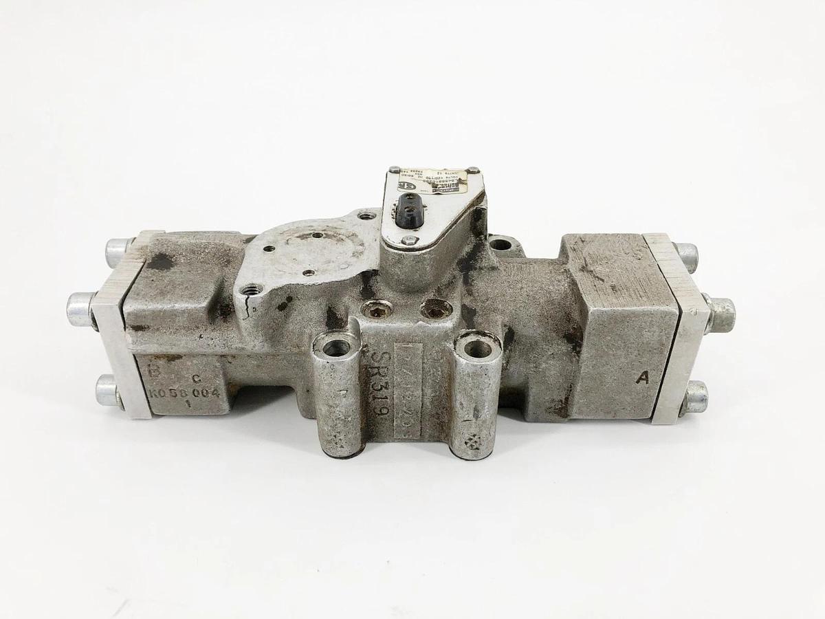 Used Parker Schrader Bellows L5455910253 Solenoid Valve 120/110V 60/50Hz 12W
