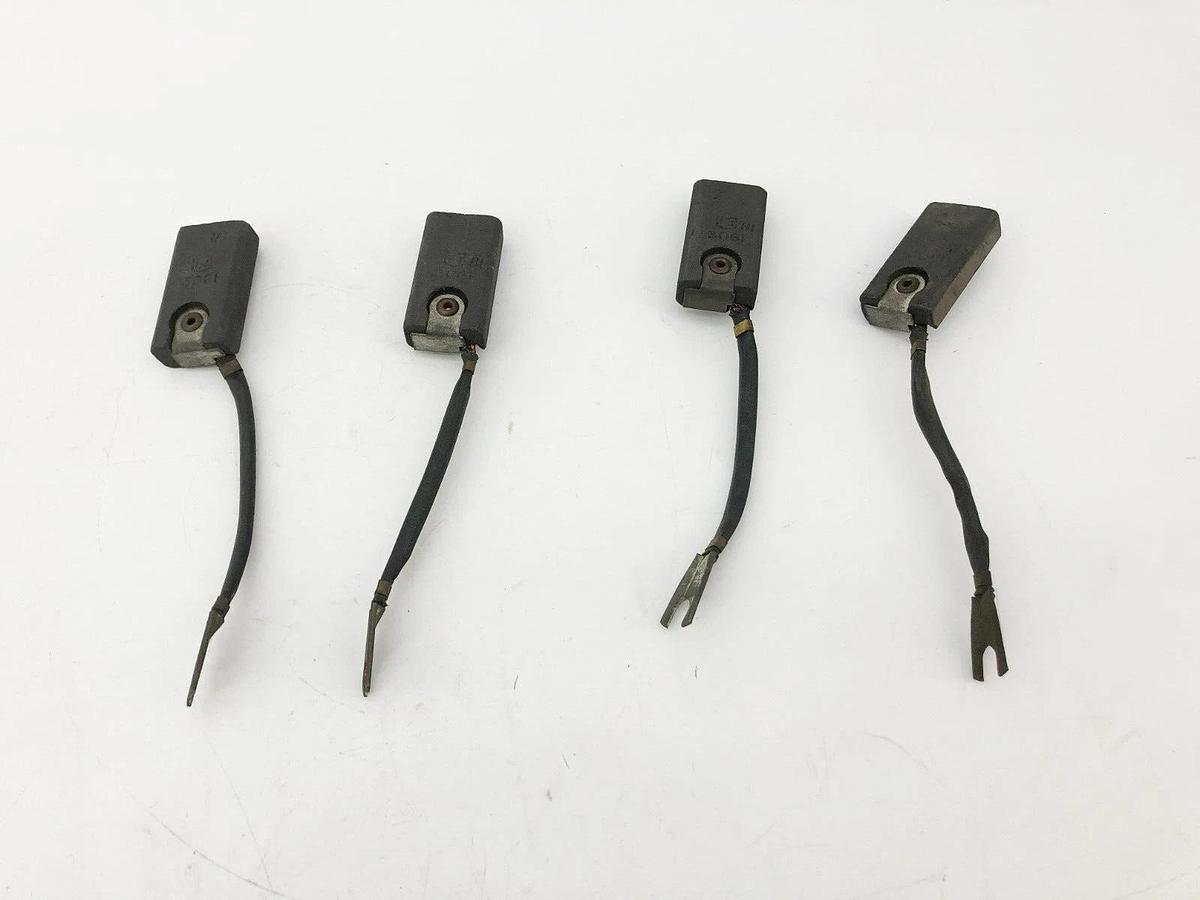 Lot of 4 New National Carbon 3061 Carbon Brushes