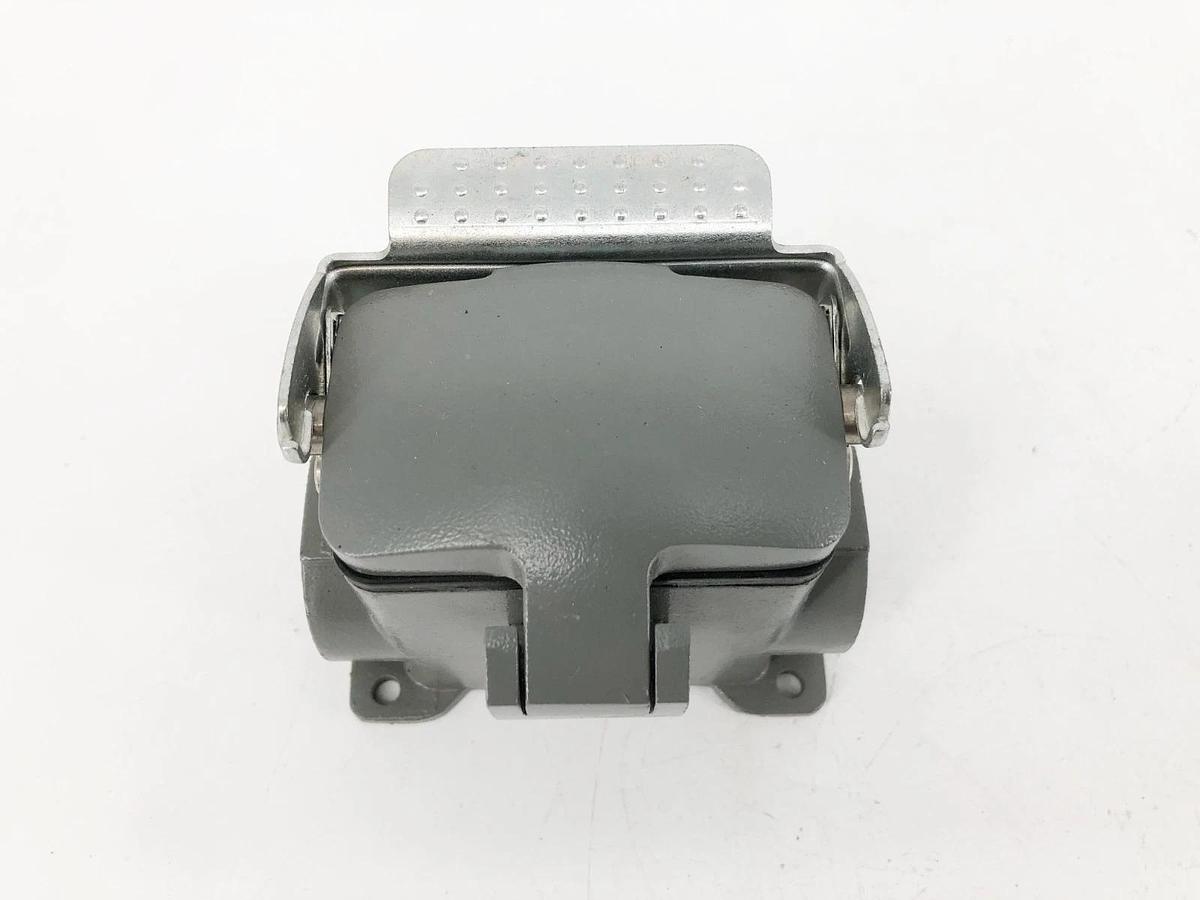 New ZIPport ZP-MC10B-2-SSM21CL Connector Housing Size 10B - No Box
