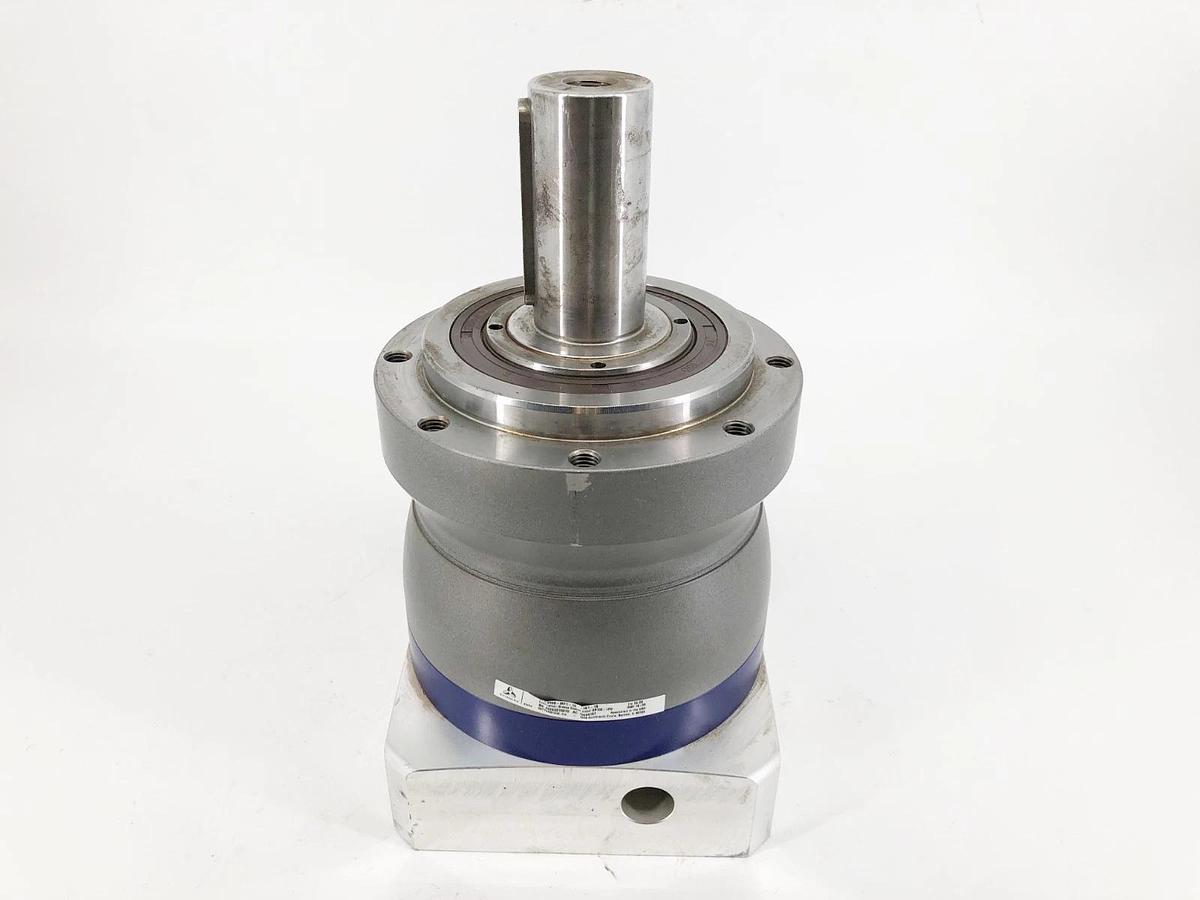 New Wittenstein NPL 045S-MF1-10-1K1-1S Gearbox 10:1 1-1/2" Shaft No Box