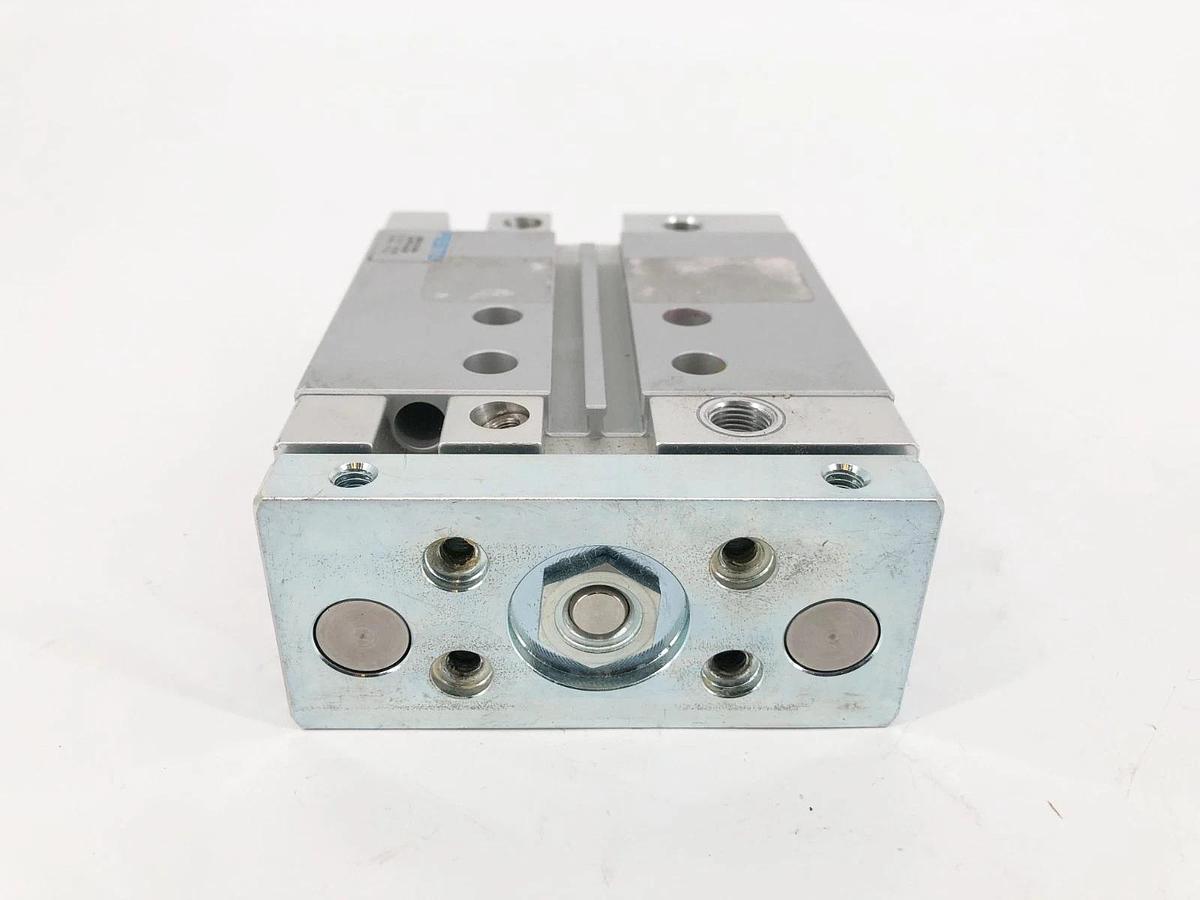 Used Festo DFM-25-40-B-PPV-A-GF Guided Drive 532317