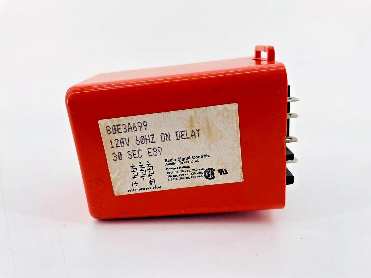 New Eagle Signal 80E3A699 Time Delay Relay 120V 30 Sec