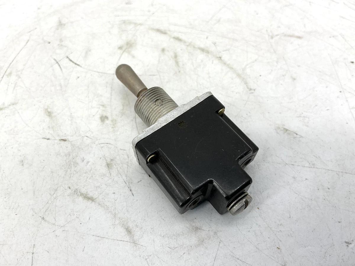 Used Microswitch MS24523-31 Toggle Switch On/Off 1/4HP 10A 277VAC 1TL1-5 MS2452331