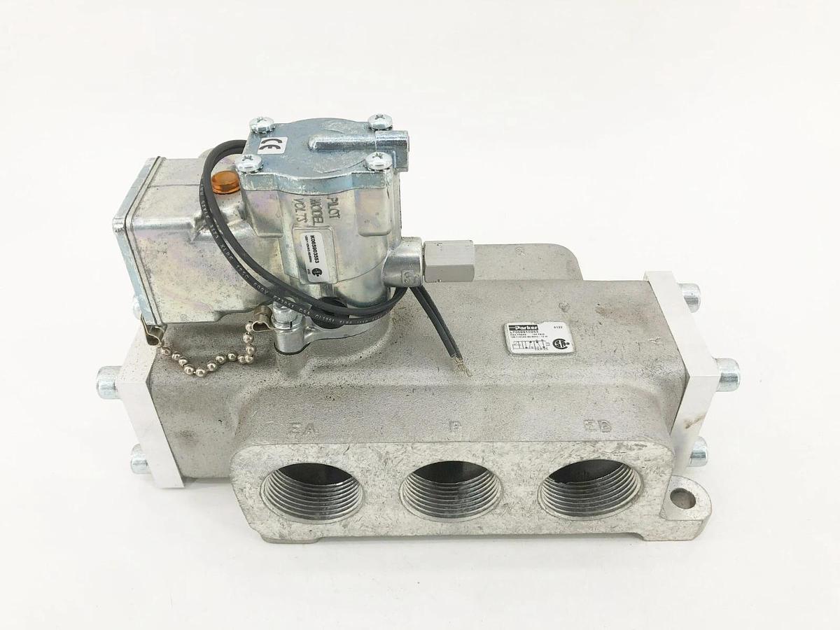 New Parker L7059910253 Solenoid Air Control Valve 1-1/4" 120V 140psig K065903553