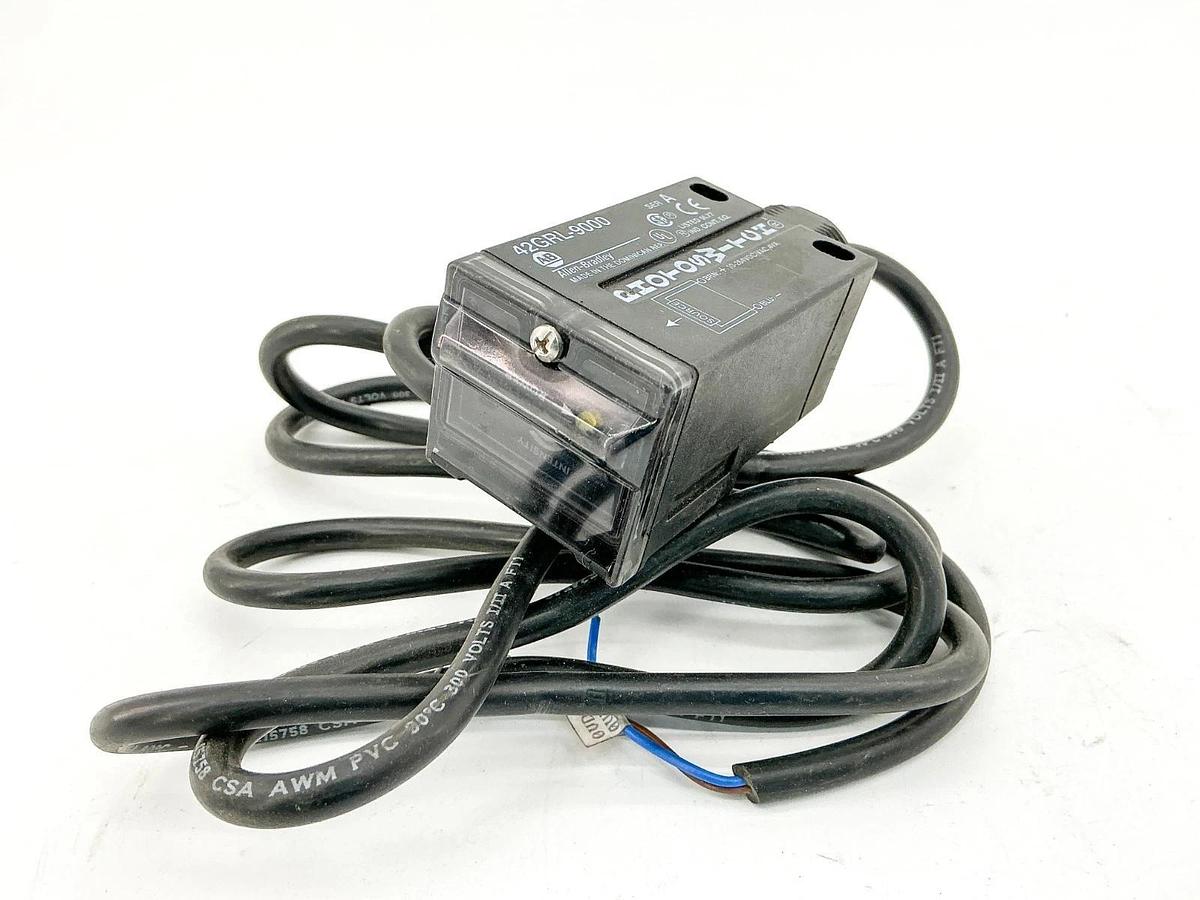 New Allen Bradley 42GRL-9000 Photoswitch Sensor 10-264VDC/AC 4VA Ser.A - No Box