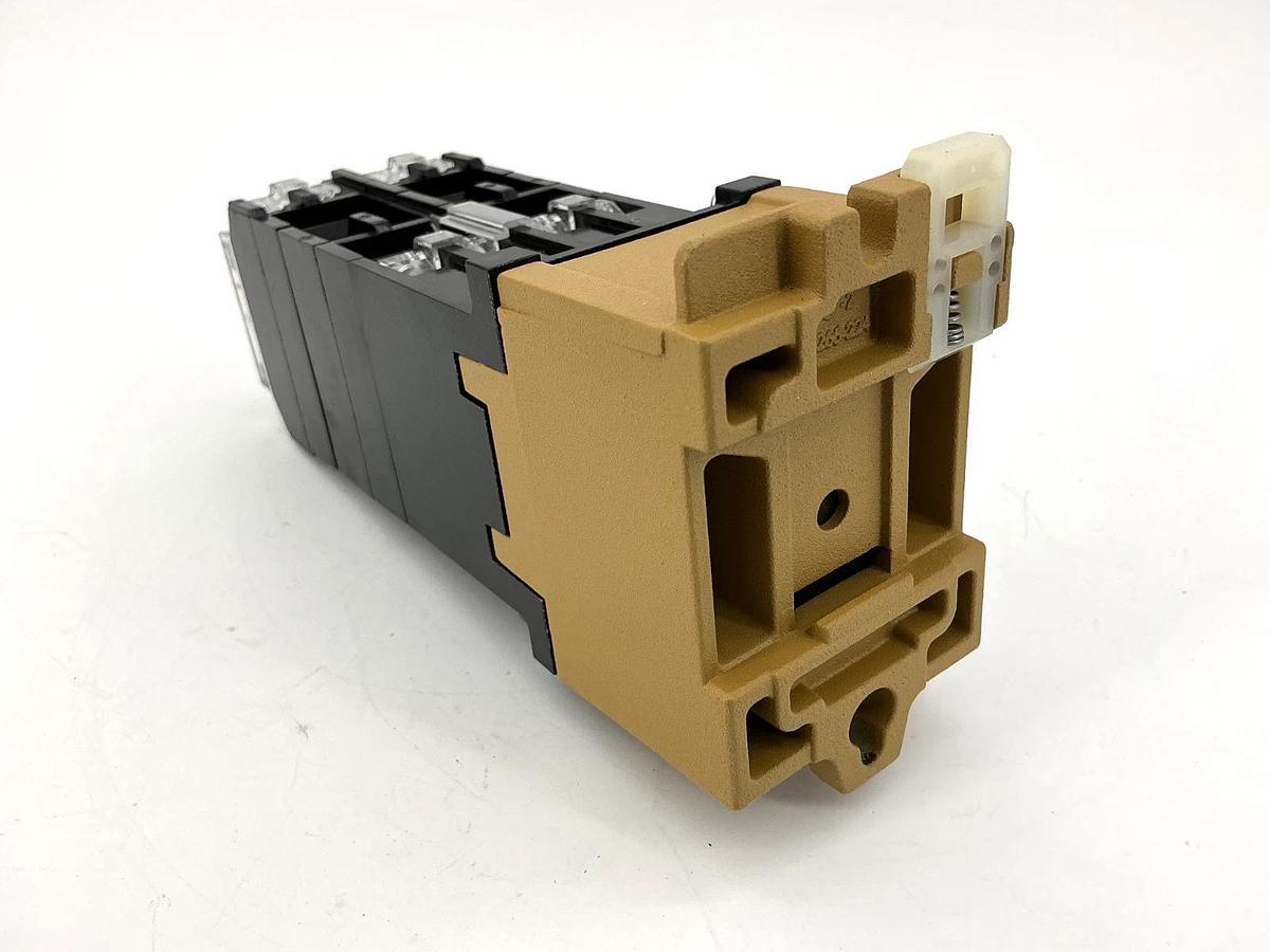 New Allen Bradley 700-P1200A1 Ser E Control Relay Type P 12NO 110/120VAC 50/60HZ