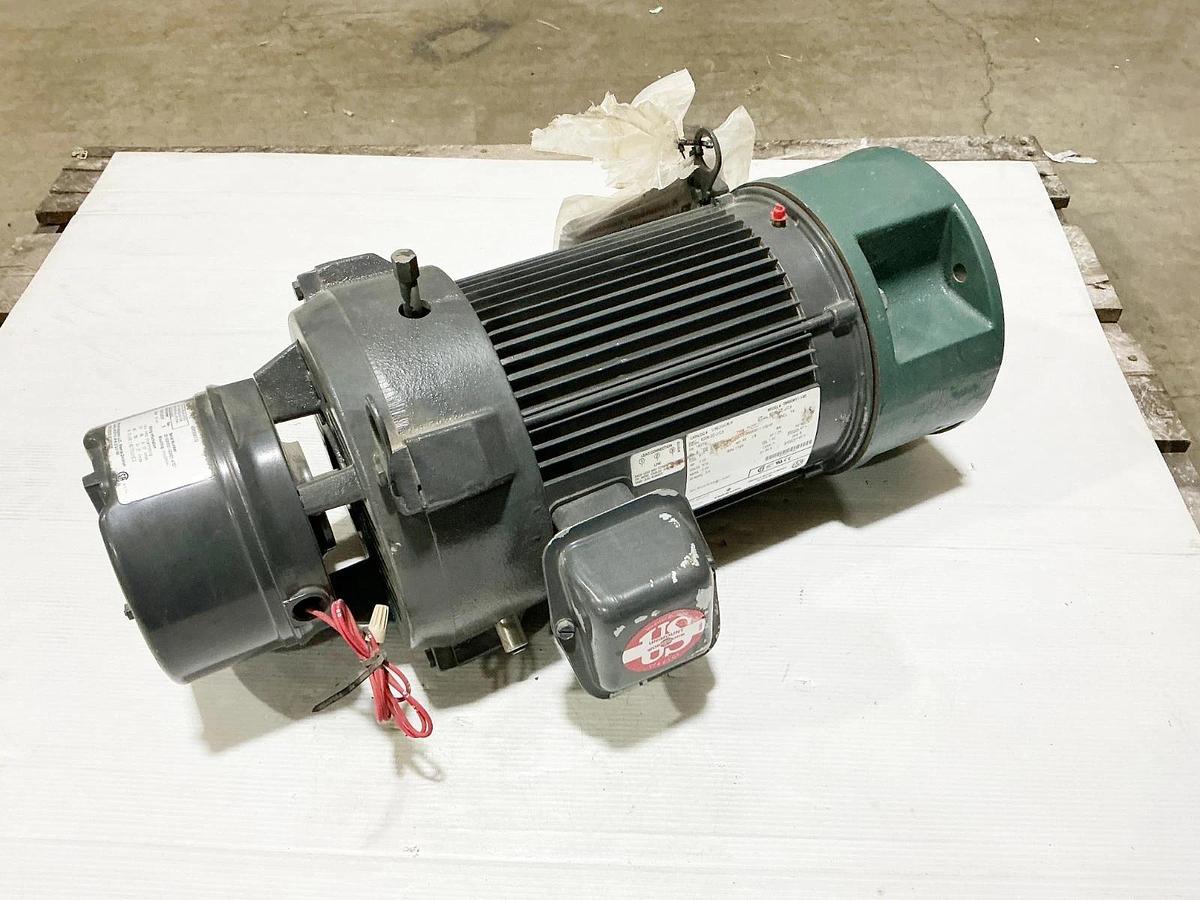 New Emerson U3E2GCR-P Electric Motor W/ Brake 3HP 575V 1765RPM 105603100DNF